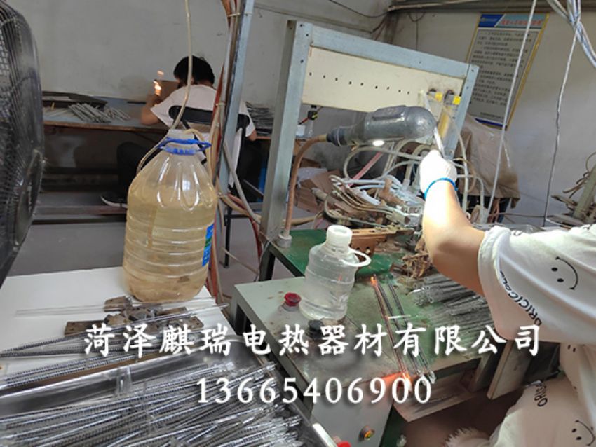 點(diǎn)擊查看詳細(xì)信息<br>標(biāo)題：工藝細(xì)節(jié) 閱讀次數(shù)：922